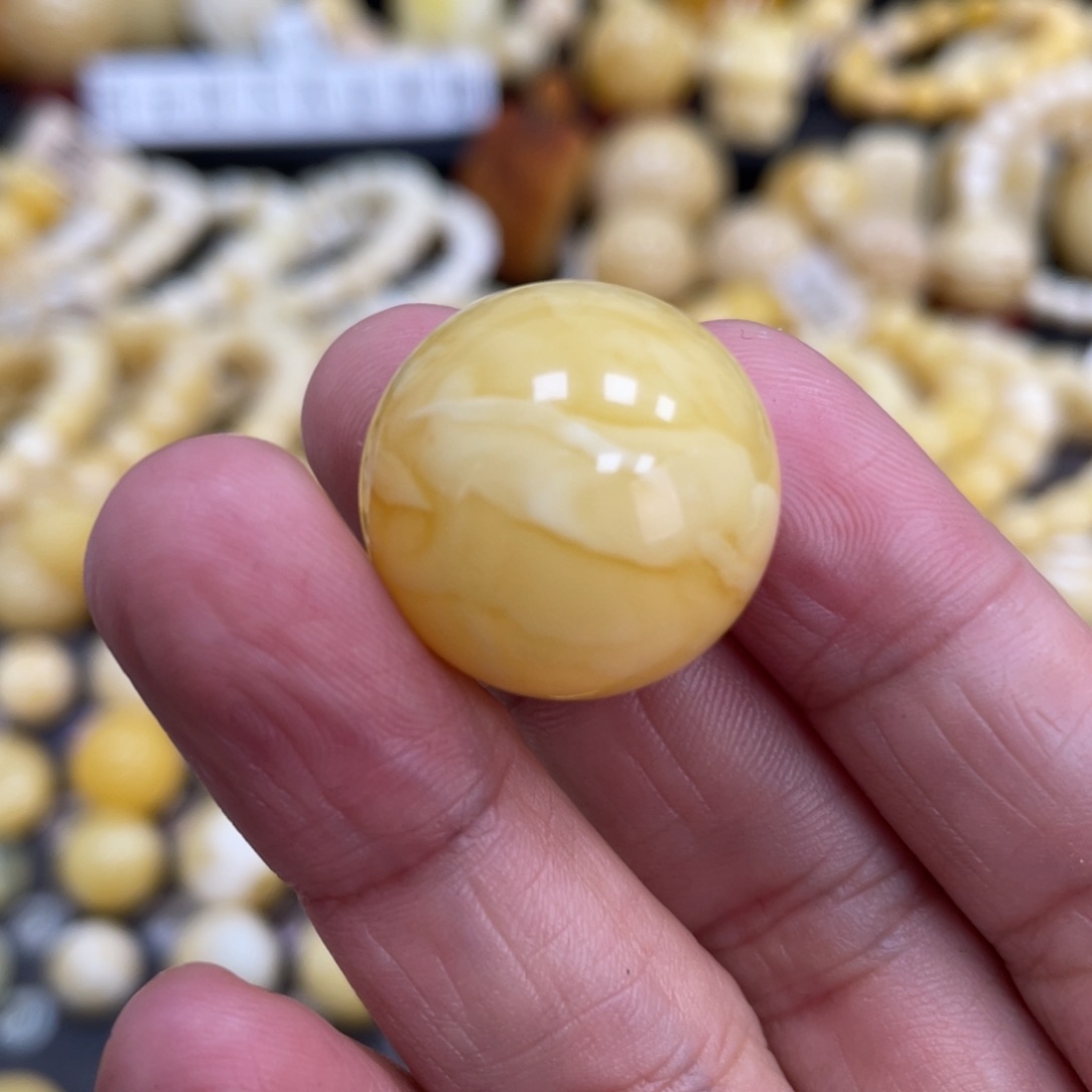 琥珀珠宝奇石未镶嵌王****猫21.5mm