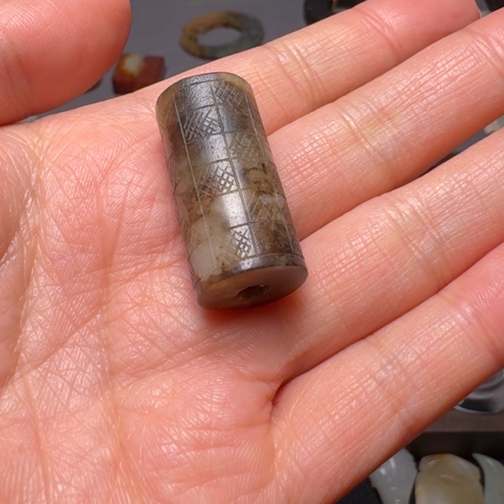 和田玉（糖玉）挂件未镶嵌