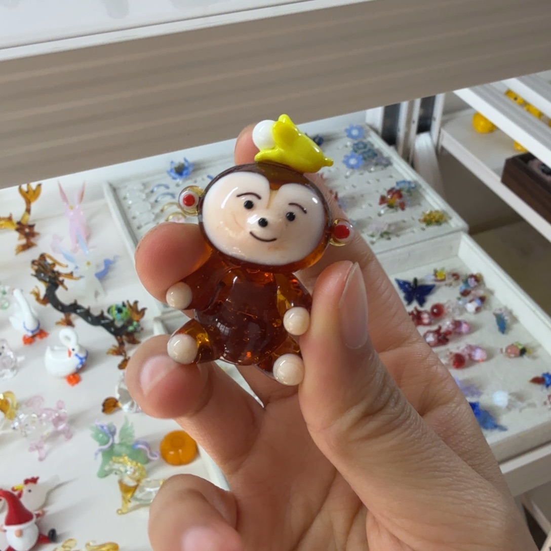 手工艺品琉璃香蕉猴