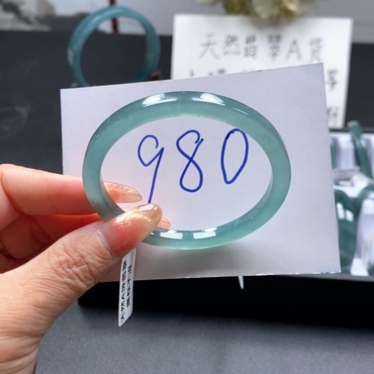 翡翠手镯未镶嵌54尺寸