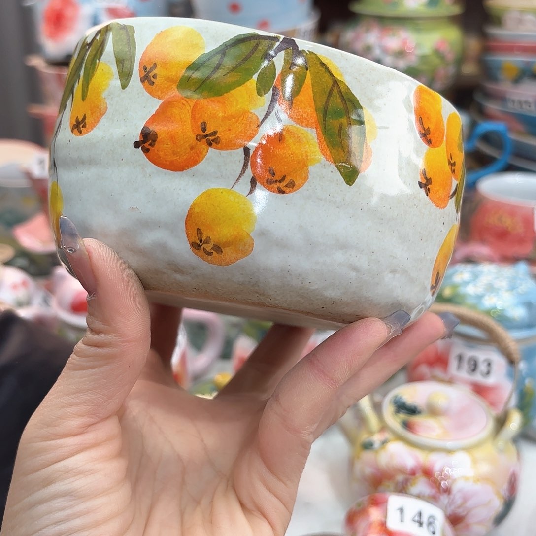 瓷片这就是所谓一群小女孩