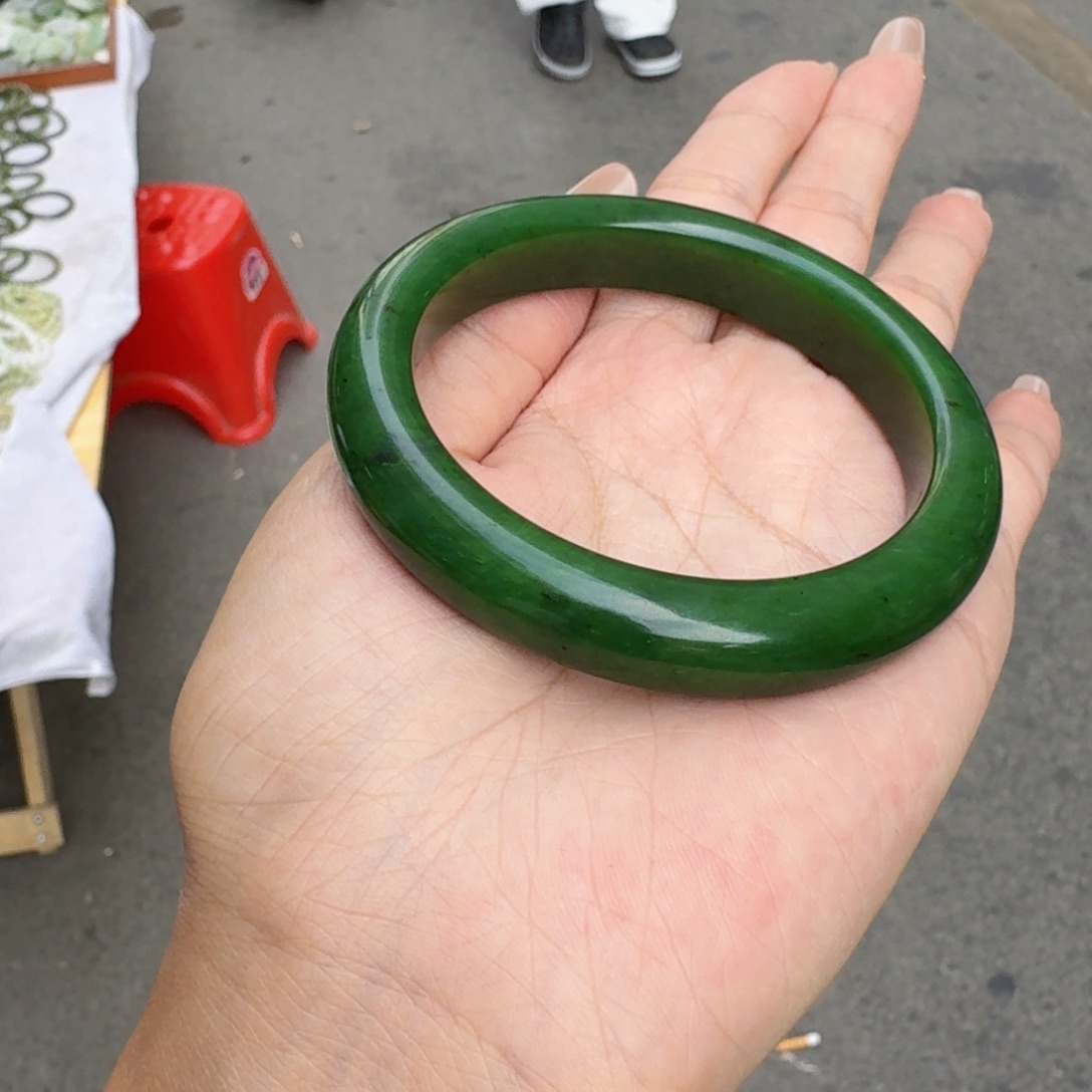 和田玉手镯未镶嵌多样性发货 拍一发一