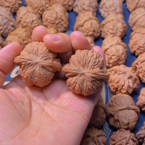 【闪购商品】吊坠文玩核桃枫*鹿磨盘42