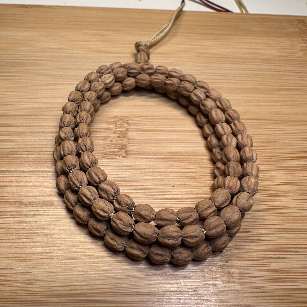 阿糖Sugar热振柏香籽粉皮糖果鬼脸原桩5.5mm108颗百香籽手串