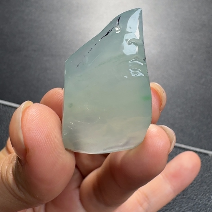 小***巾定制翡翠未镶嵌翡翠