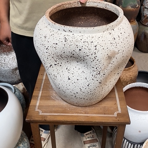 紫砂花盆口20高度27白色