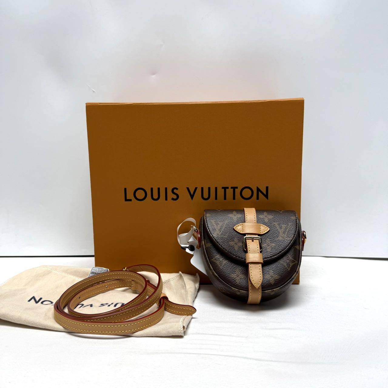 胖虎熙少/路易威登/99新/公价0/箱包/两用包/31B2501260339