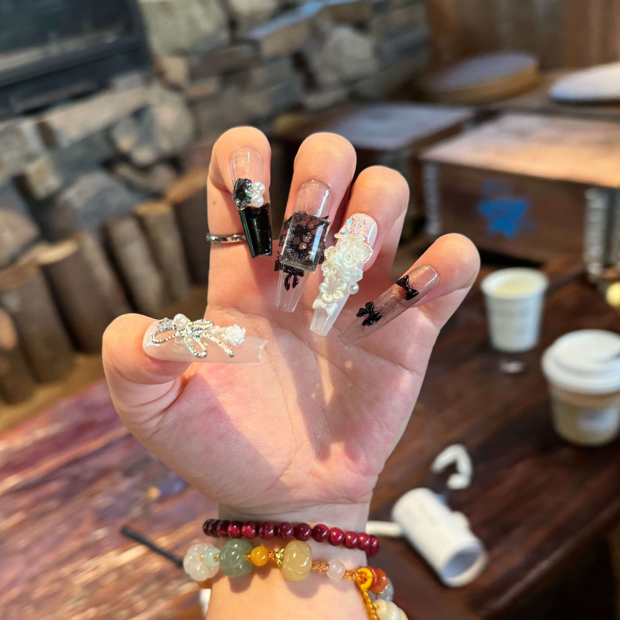 Y022 · 纯手工ins风欧美美甲贴片渐变光疗指甲雕花轻奢显白高级