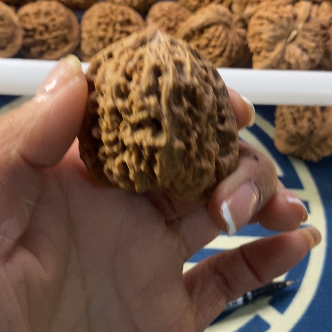 海***漂吊坠文玩核桃南疆