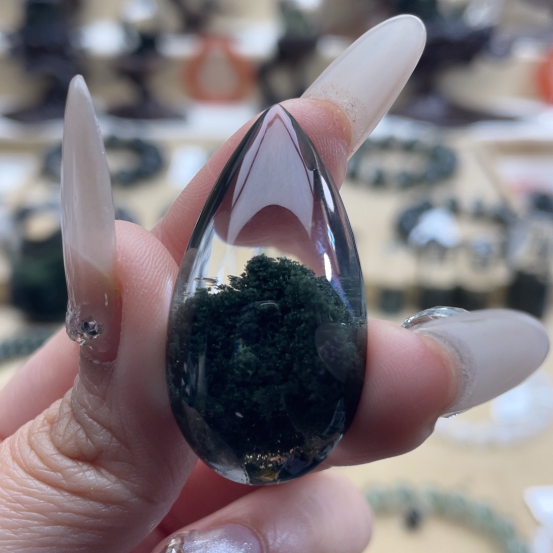 水晶颈饰未镶嵌绿幽灵聚宝盆水滴吊坠