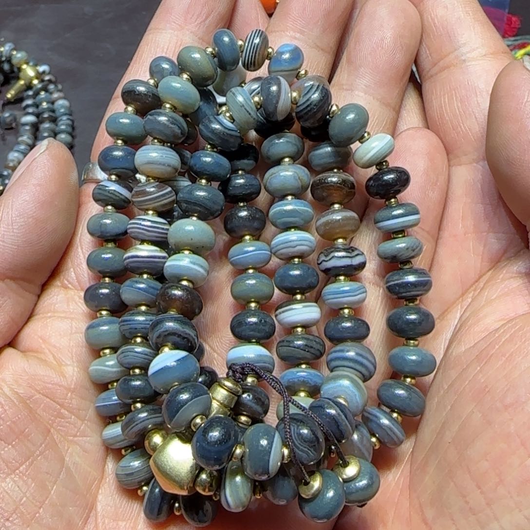 玛瑙/玉髓颈饰未镶嵌