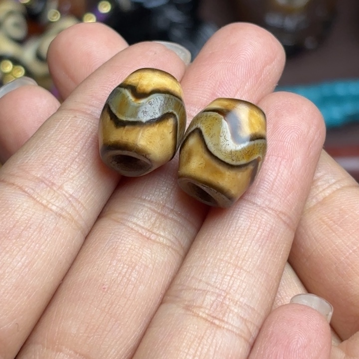 雷***子玛瑙/玉髓未镶嵌颈饰