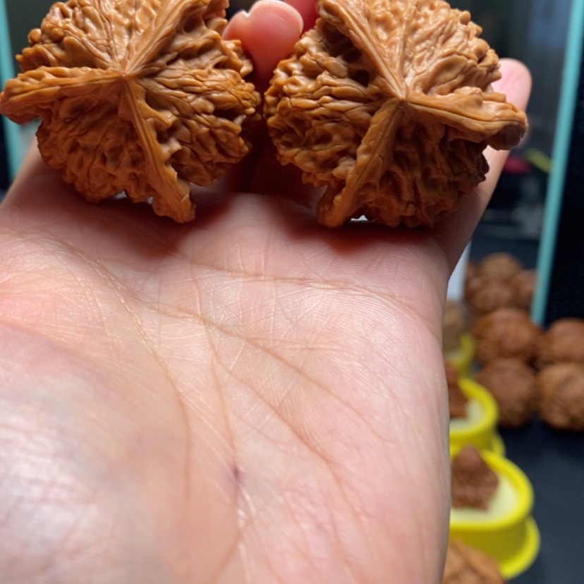 【闪购商品】桃核把件J**g11号三棱，