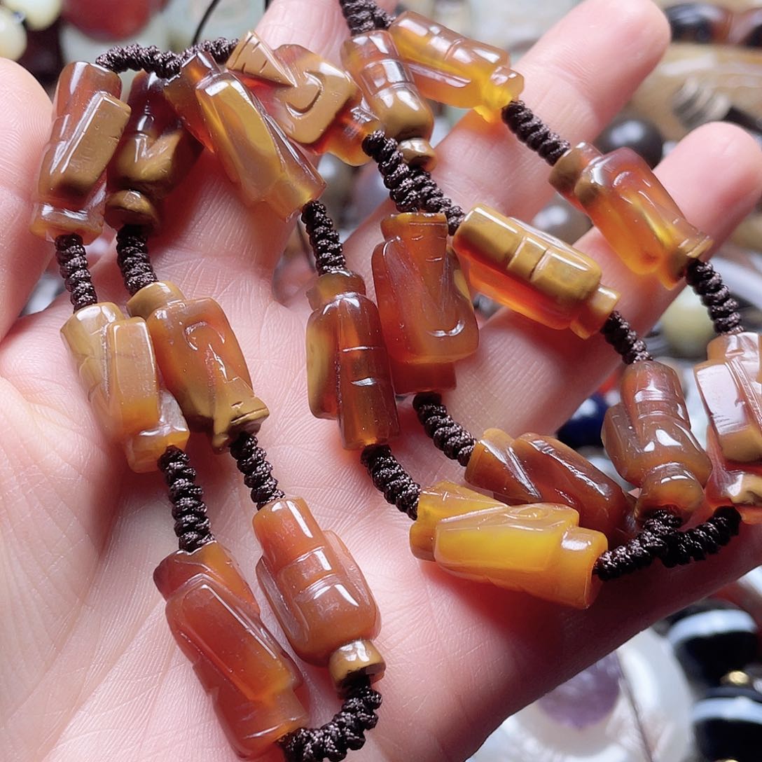 玛瑙/玉髓挂件未镶嵌