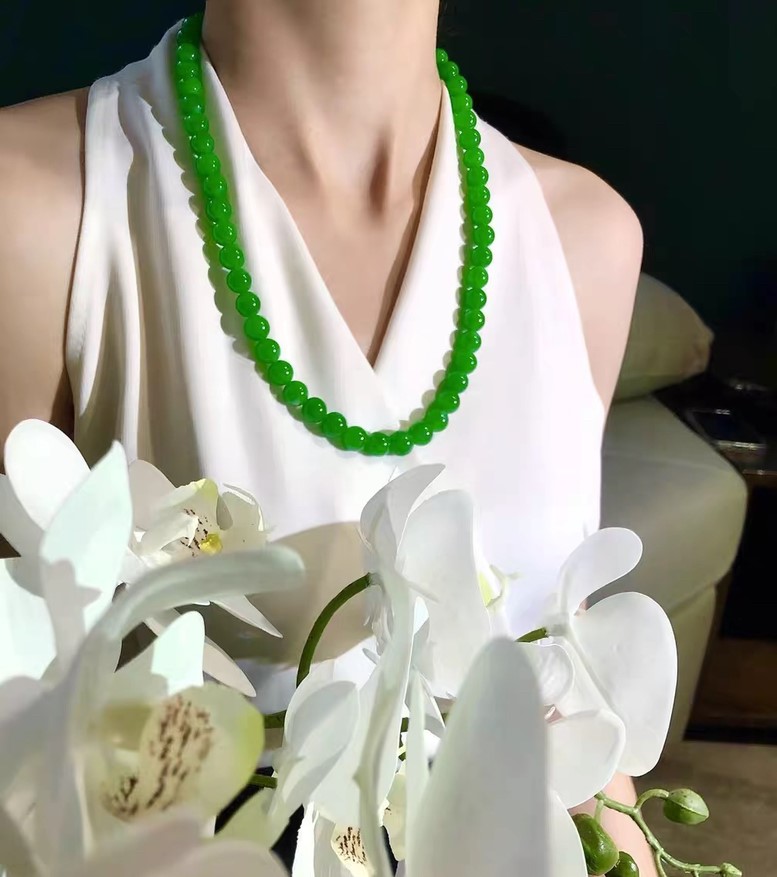 （1-140号）时尚大女王冰透女款精美美人镯