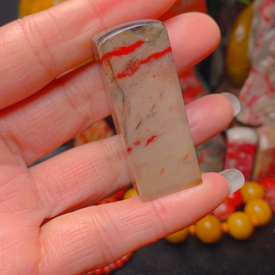 昌化鸡血石昌化鸡血石印章