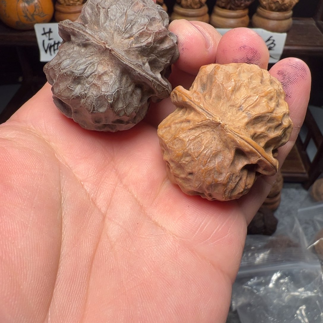 文玩核桃吊坠水晶元宝41mm