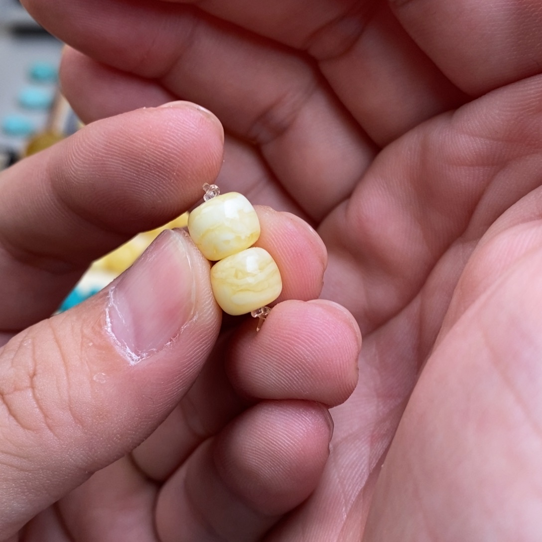 蜜蜡未镶嵌裸石配饰