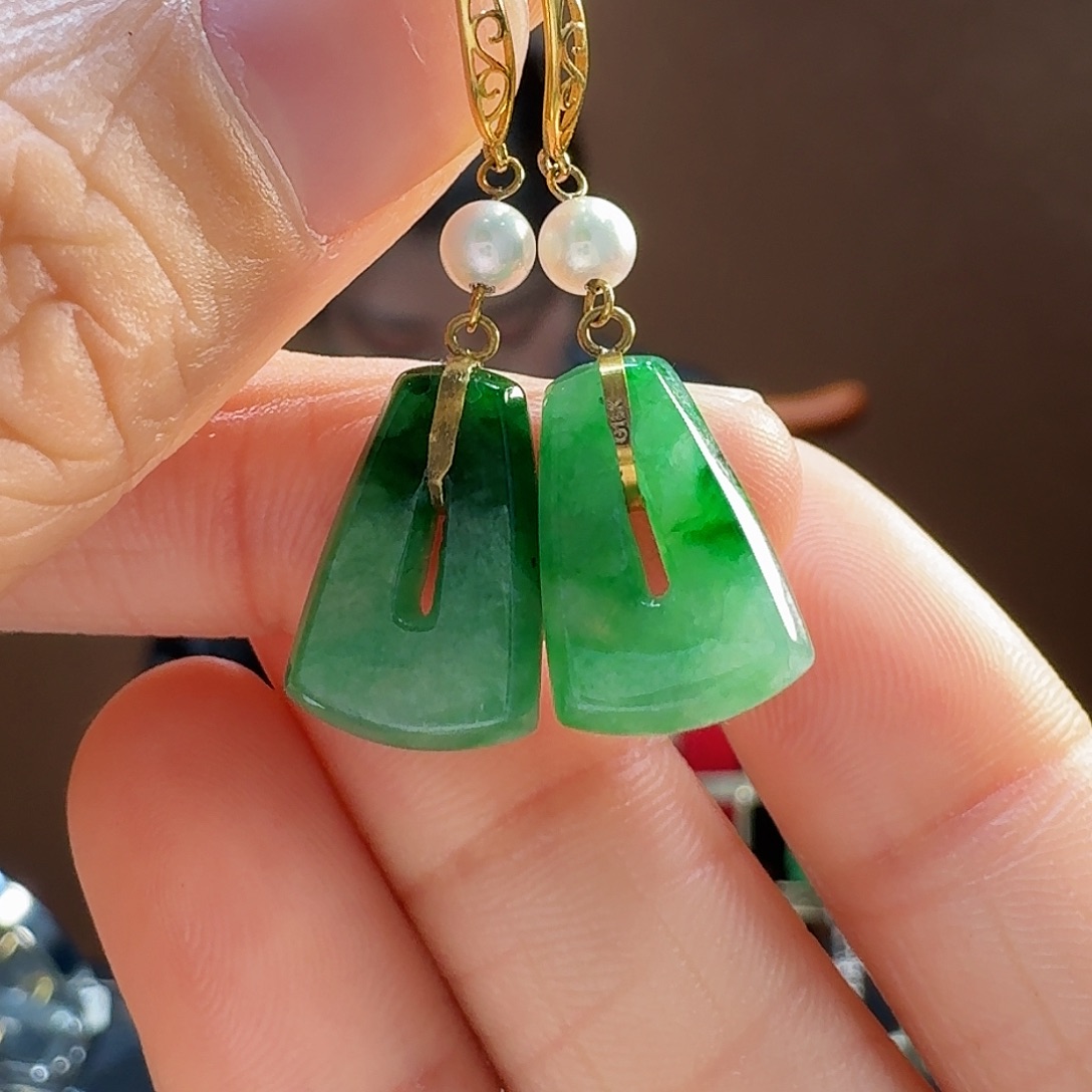 翡翠耳饰18K金镶嵌耳饰