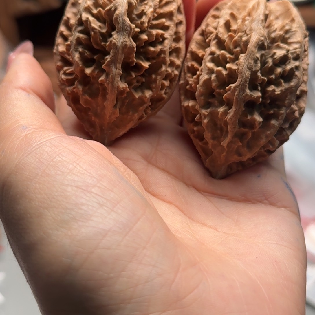 文玩核桃把件关东木子楸百核149花皮