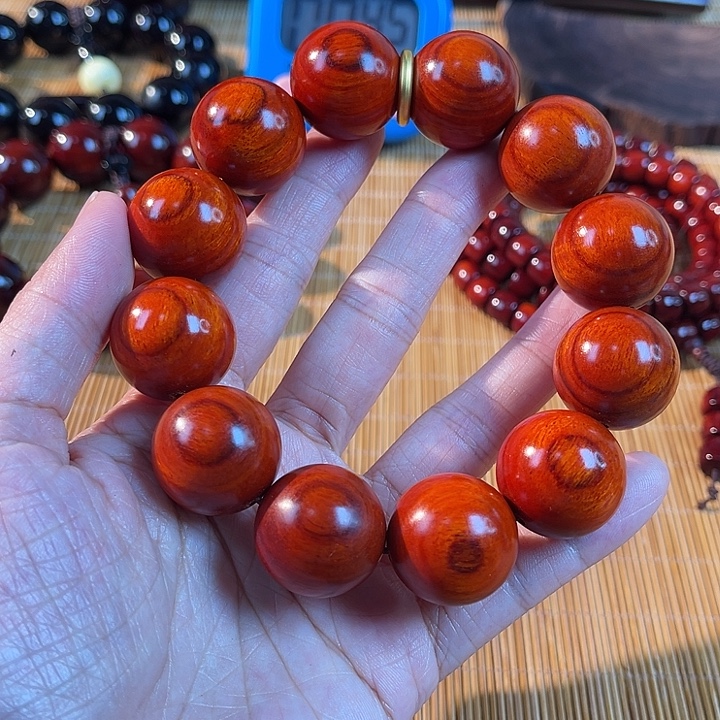 缘***妳木小叶紫檀手工艺