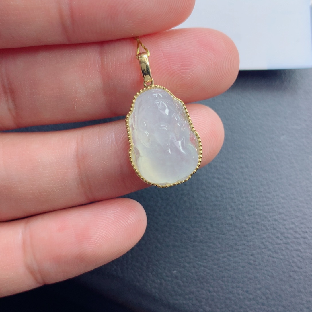 翡翠颈饰未镶嵌貔貅