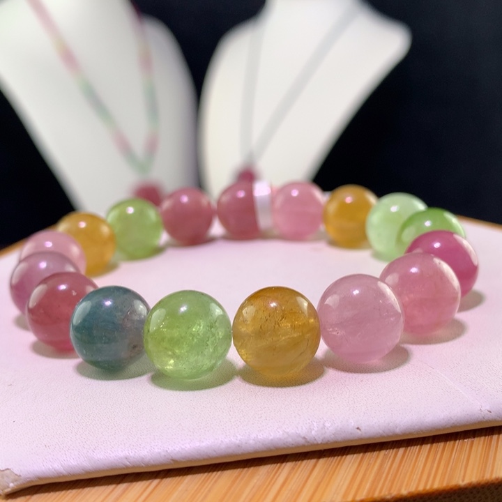 双色碧玺手链未镶嵌