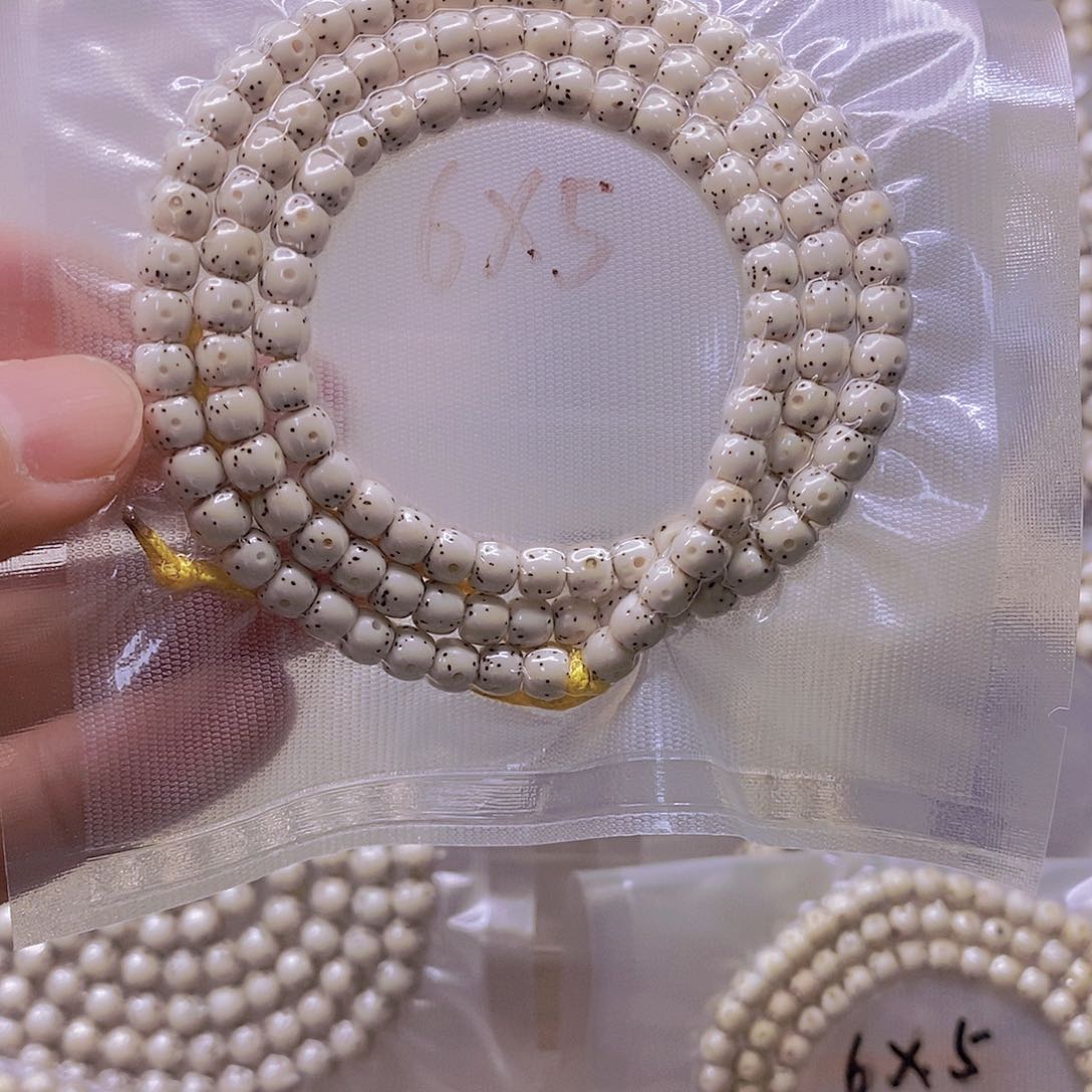 手串星月菩提英****）原白