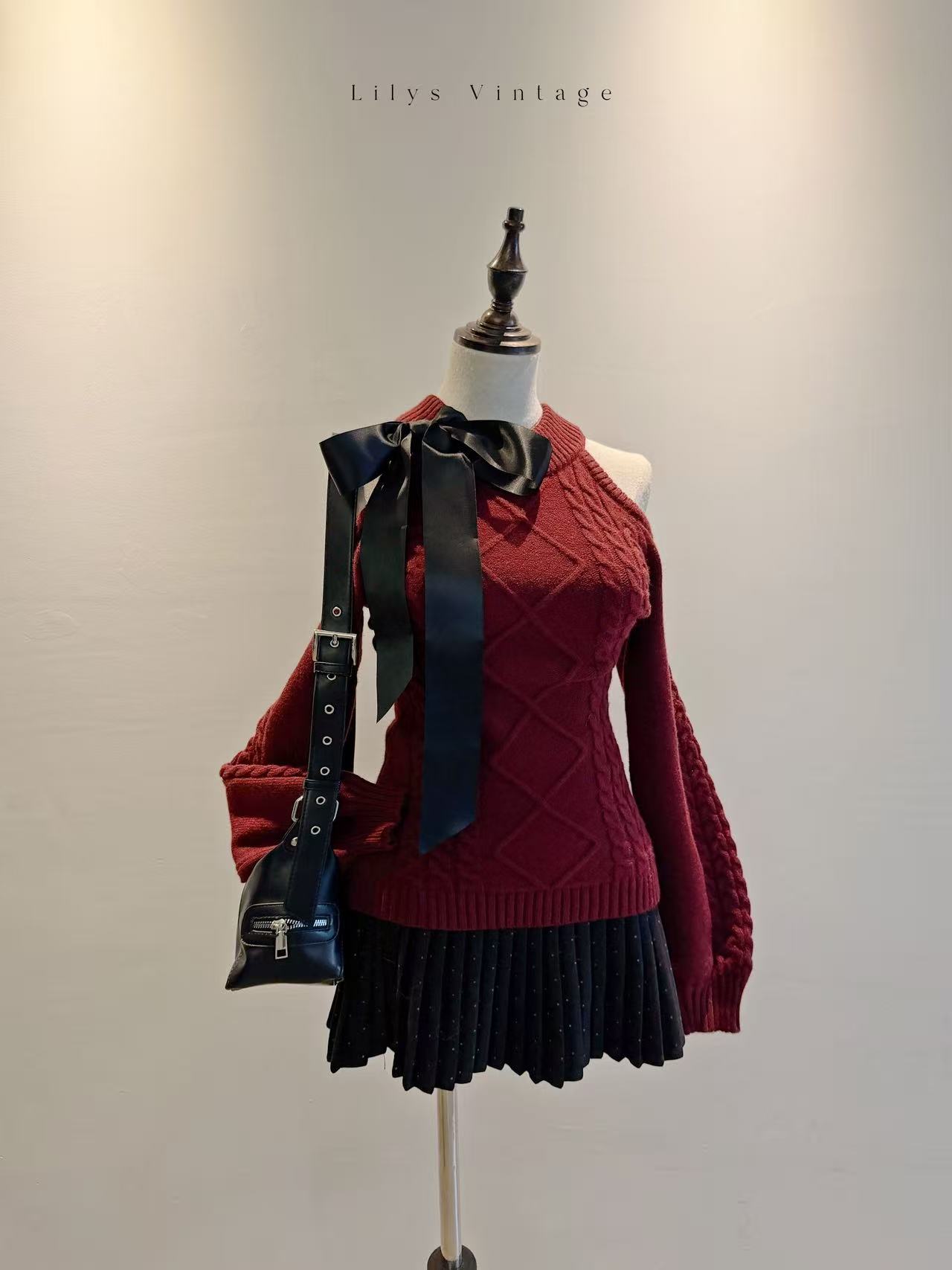 [现货秒发]莉莉丝 vintage长袖复古毛衣千金感显瘦收腰