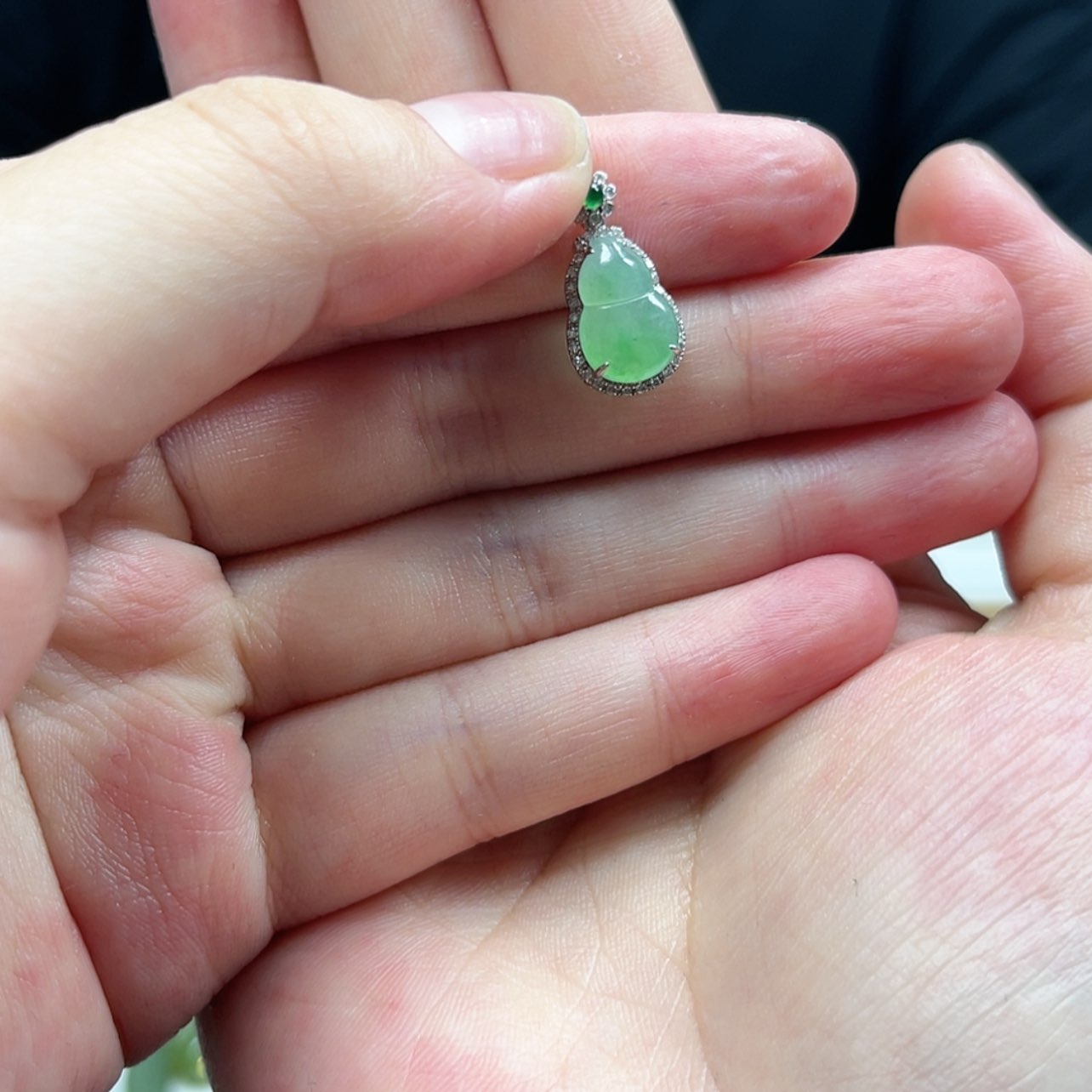 【闪购商品】翡翠18K金镶嵌颈饰天然