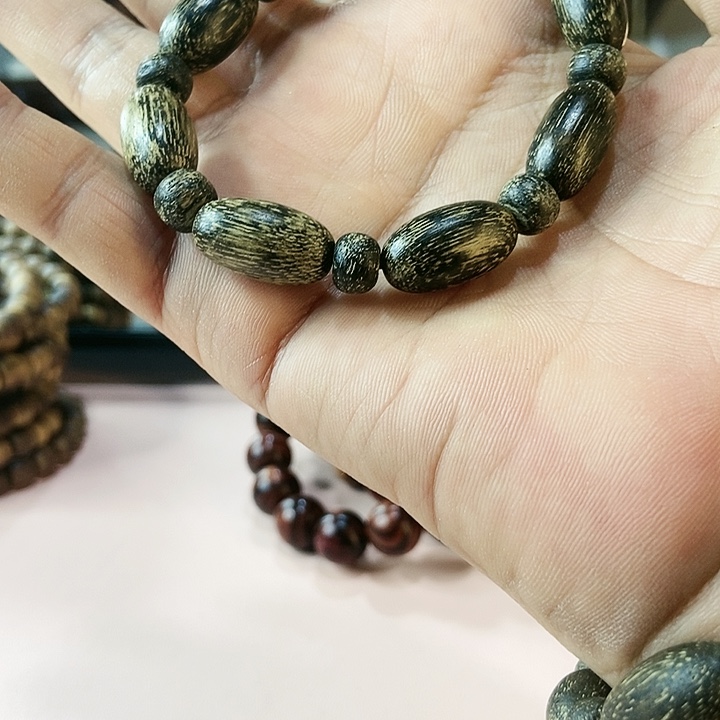 阴沉木手串/手链帝王虫漏