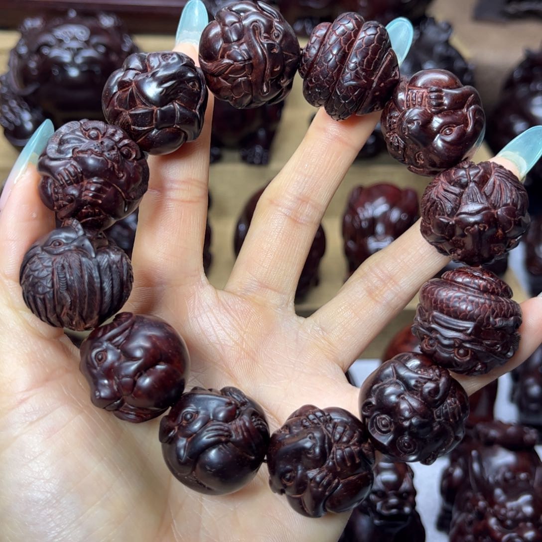 檀香紫檀（小叶紫檀）12生肖