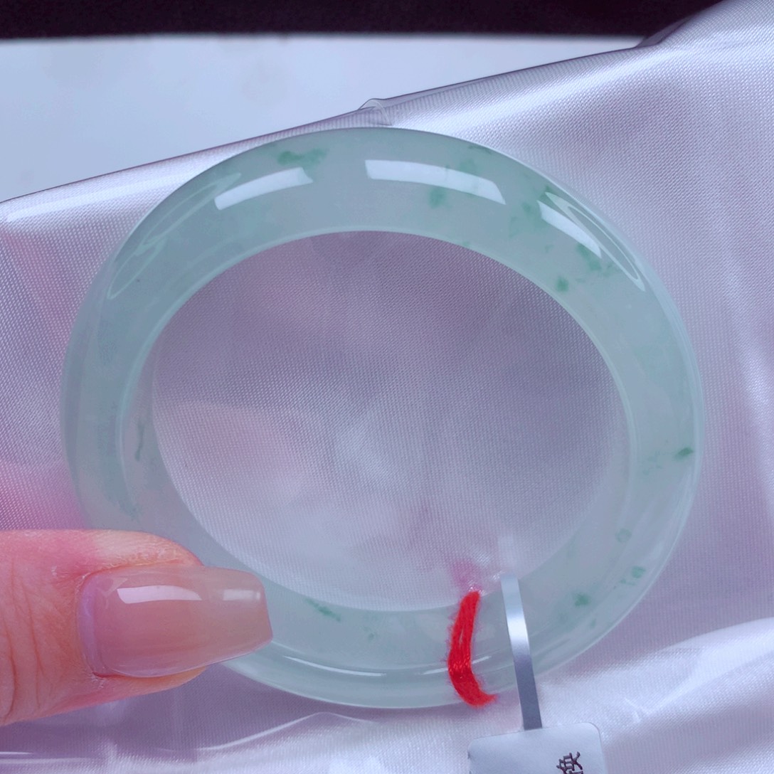 翡翠未镶嵌手镯手镯