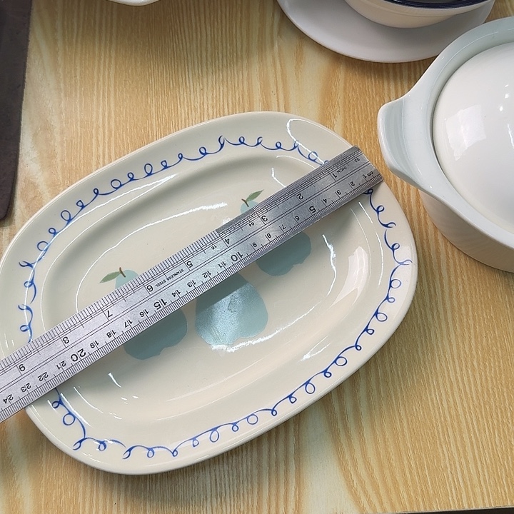 陶瓷可爱水果鸭梨盘9.25寸