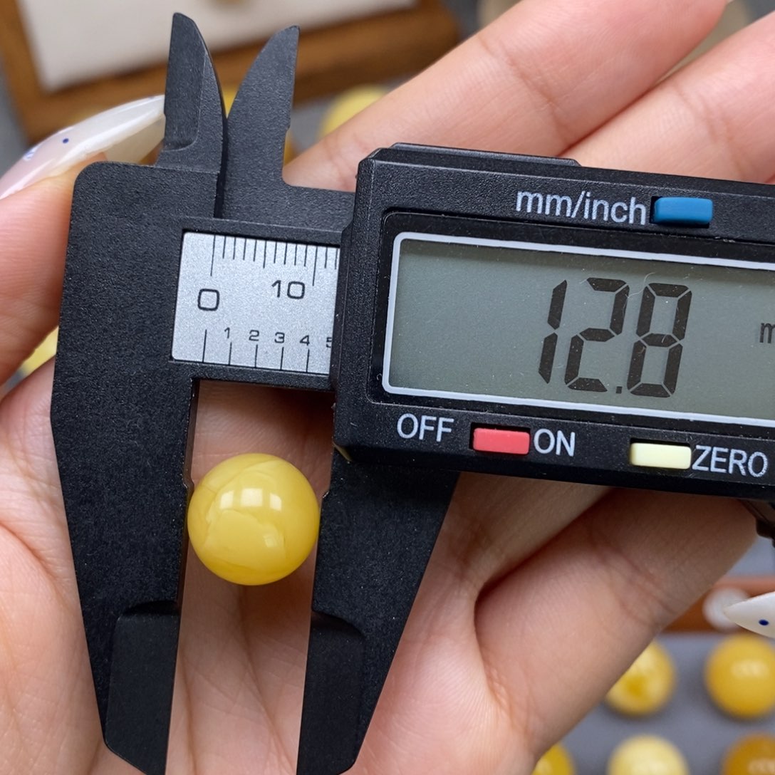 蜜蜡未镶嵌珠宝奇石罔*