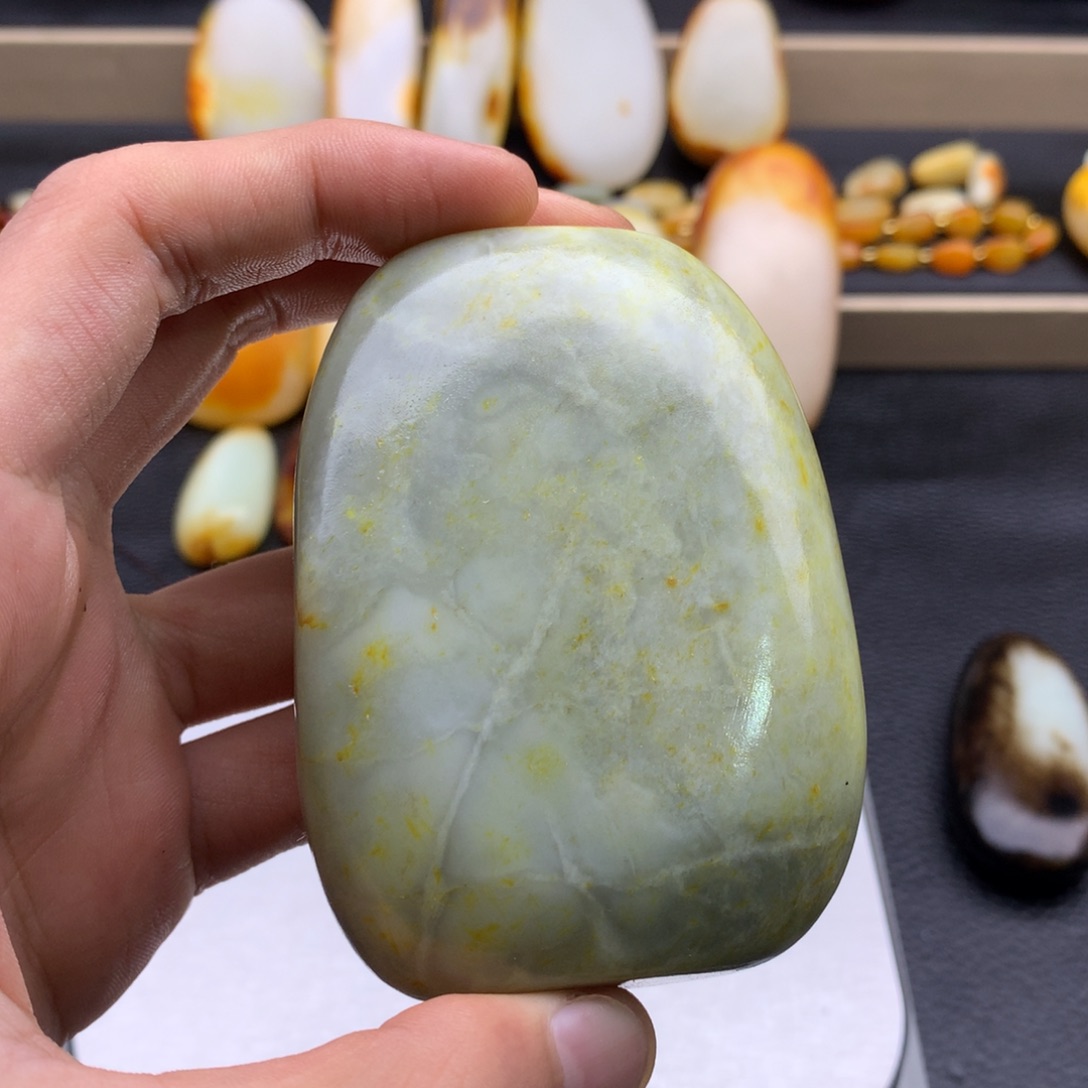 和田玉挂件未镶嵌