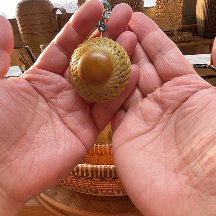 东阳竹编香囊挂件