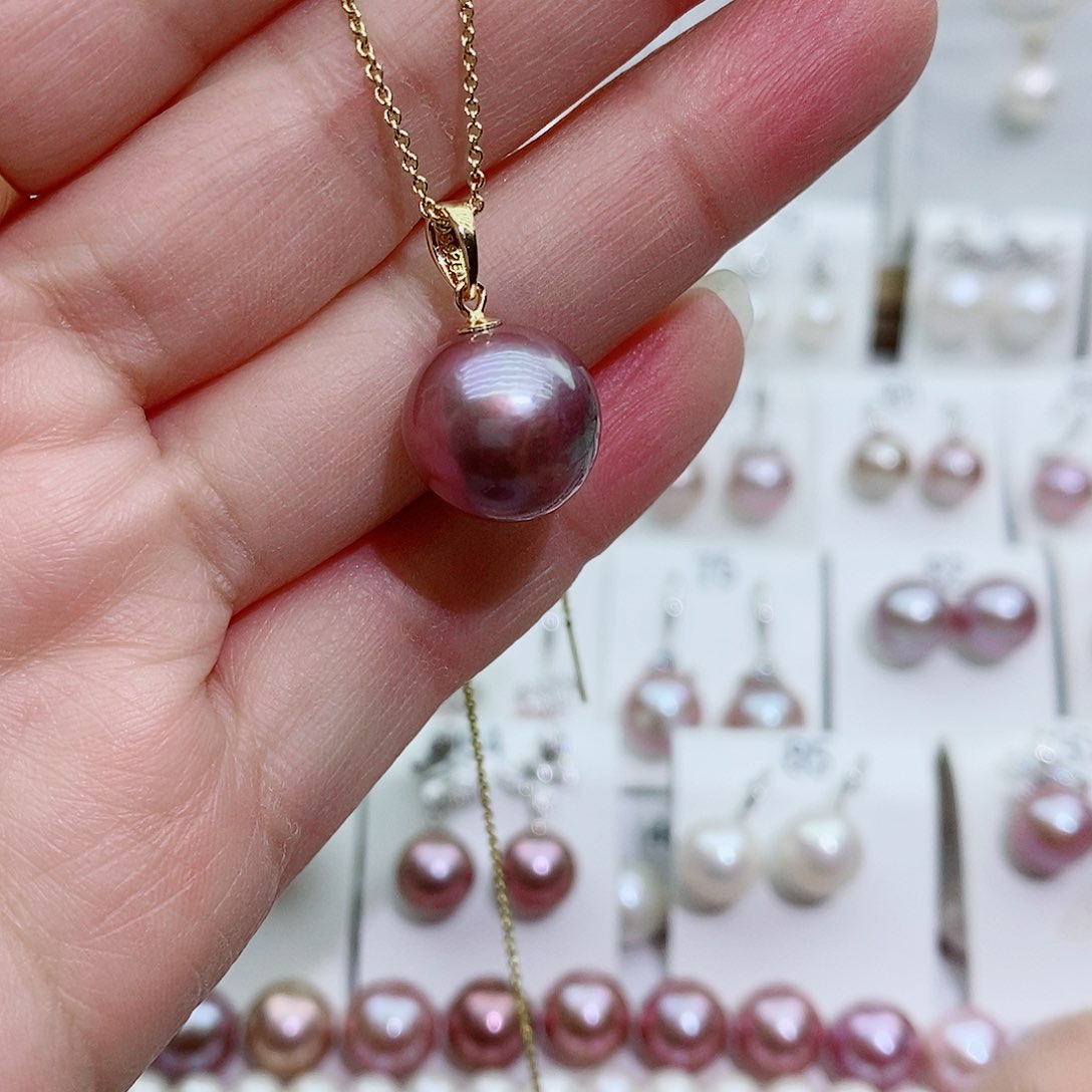 淡水珍珠吊坠(赠链)银S925镶嵌