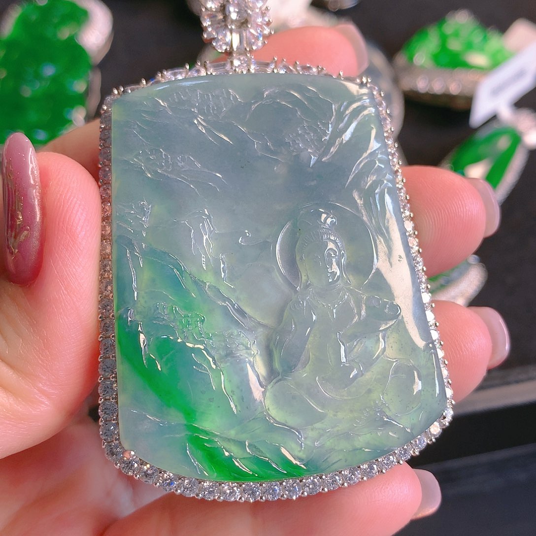 翡翠颈饰银S925镶嵌翡翠