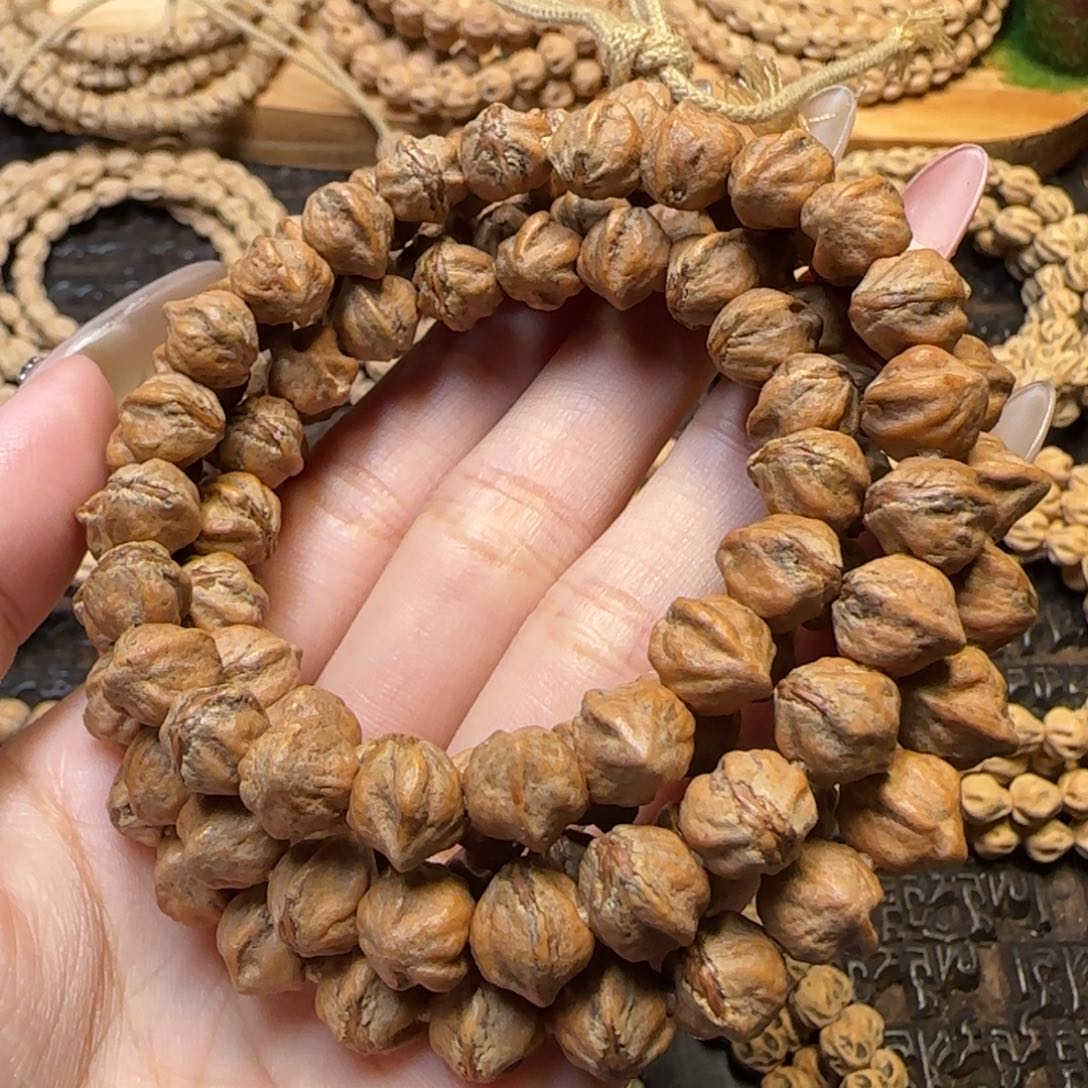 柏香籽/百香籽吊坠沐**天