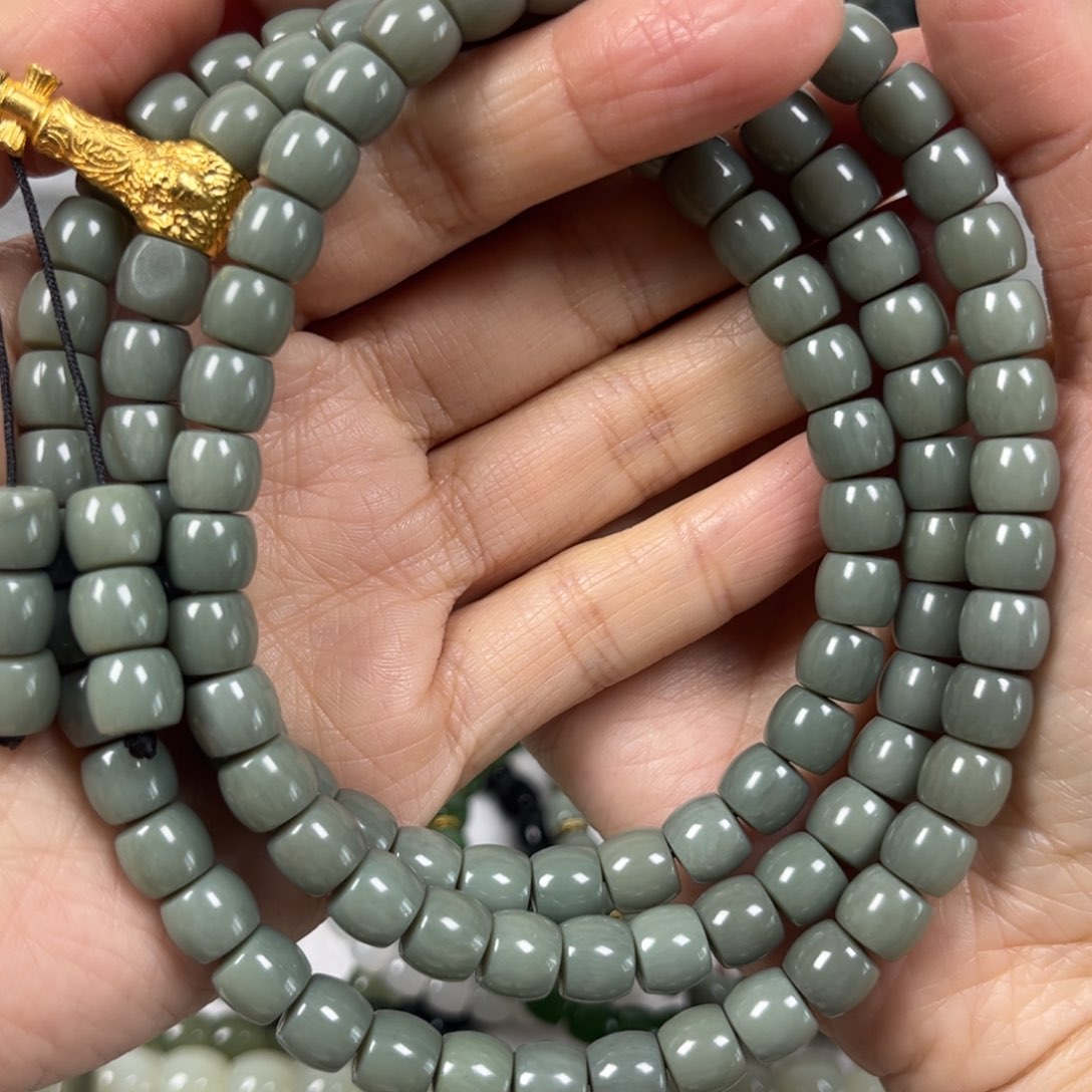 未镶嵌和田玉手链卡8直切108颗