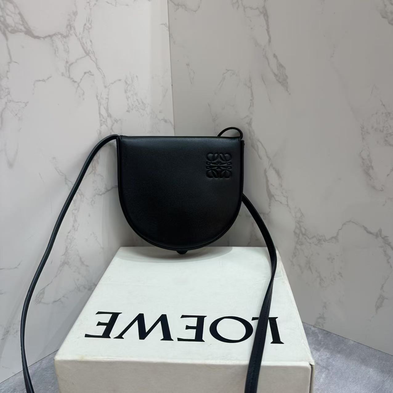 95新 LOEWE/罗意威 乱乱子中古/女士/单肩包/109955