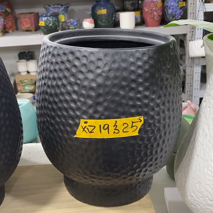 陶盆有孔 瑕疵针孔漏釉介意勿拍外口 19外高25