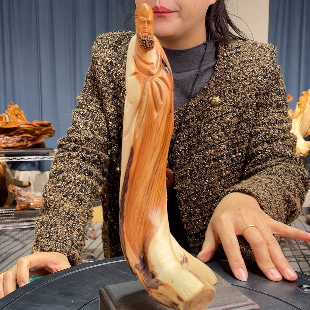 柏木（崖柏）随型艺术根雕