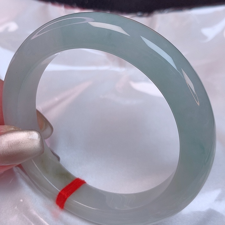 翡翠手镯未镶嵌57 翡翠手镯