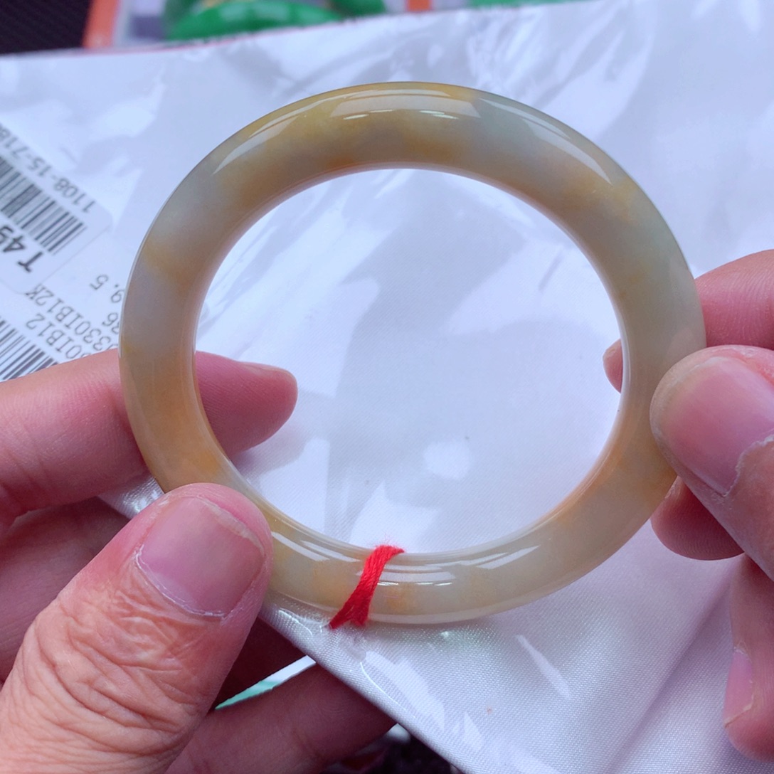 翡翠未镶嵌手镯翡翠