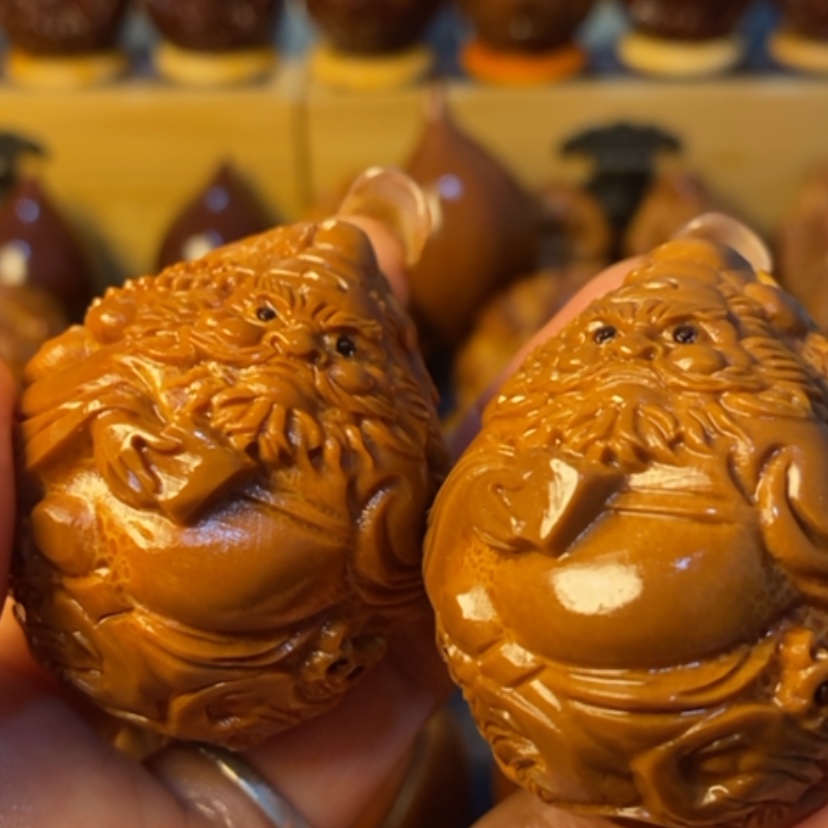 【闪购商品】橄榄核手串/手链锐**取精品核雕