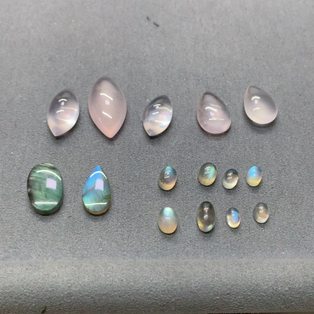 纤***岁长石吊坠(不含链)未镶嵌