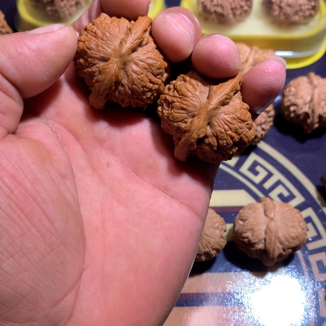 吊坠文玩核桃血麒麟40