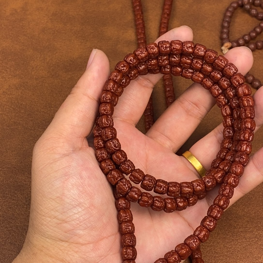 自***…金刚菩提吊坠佛手